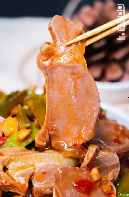 南宁吃大瓜,大瓜盛宴，味蕾狂欢之旅