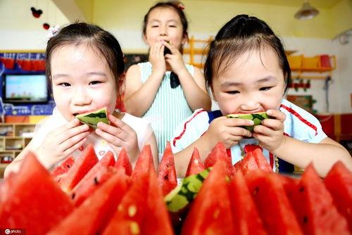 今年吃瓜吃的开心吗,欢乐与思考并存
