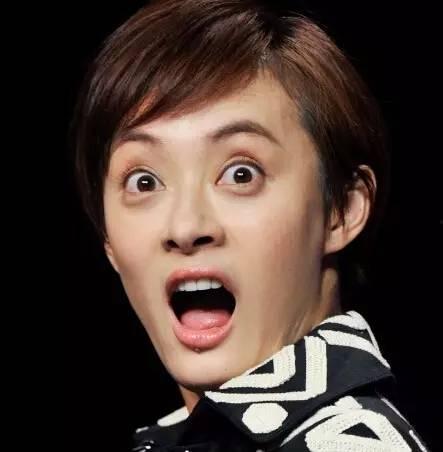 西安美女吃瓜视频,街头热辣瞬间,引发网友热议